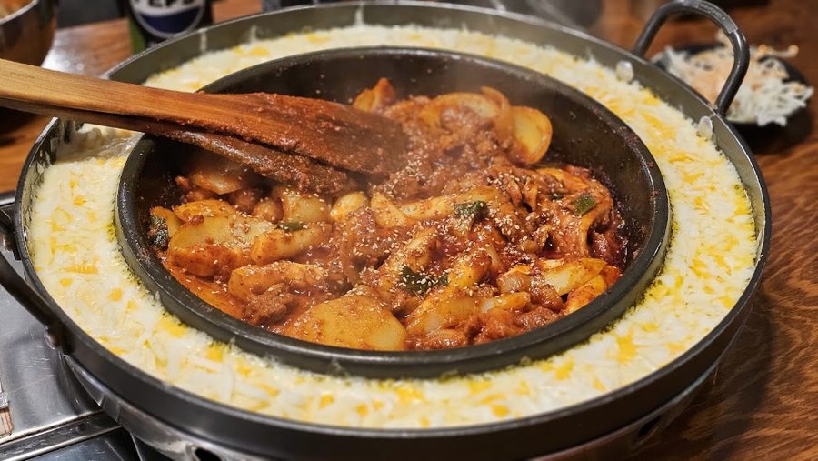 Yoogane Dakgalbi Daehangno Branch