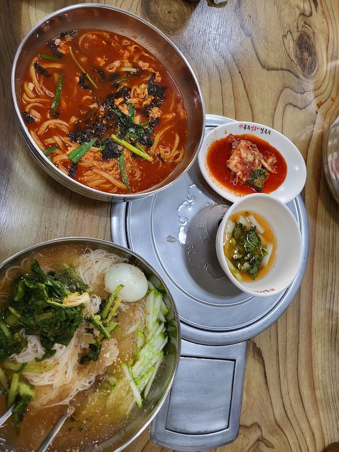 Sinbangdong Gongju Kalguksu
