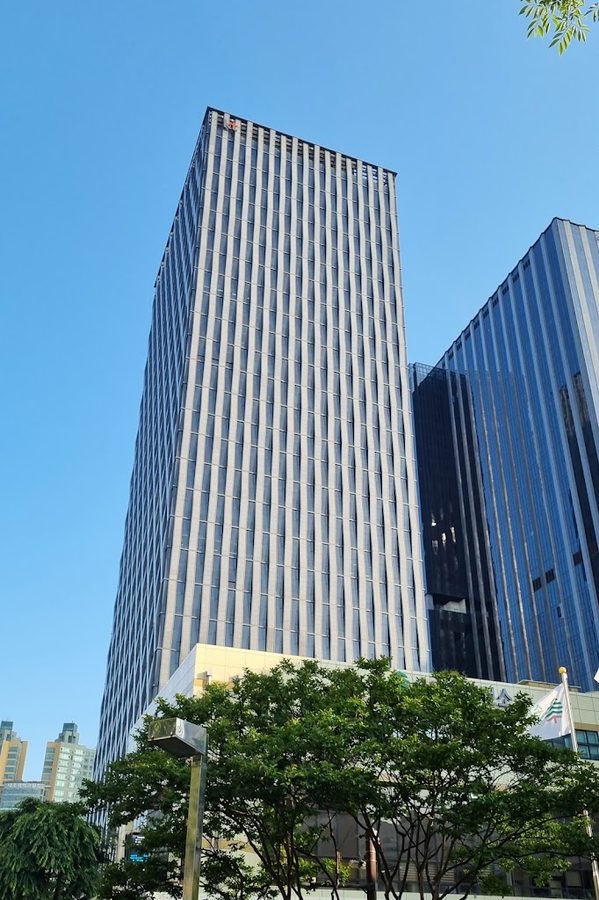 KT Songpa Tower