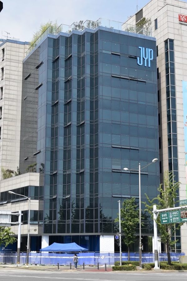 JYP ENTERTAINMENT