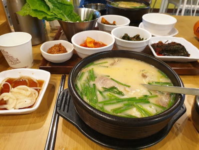 Kimino Dwaeji Gukbap