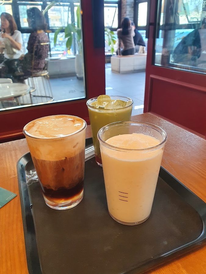 Hands Coffee Dongseongno Deo Branch