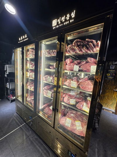 一片里脊弘大店（1++頂級韓牛）