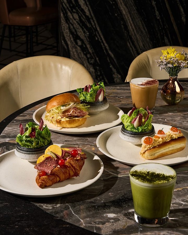 1864, Sofitel Singapore City Centre