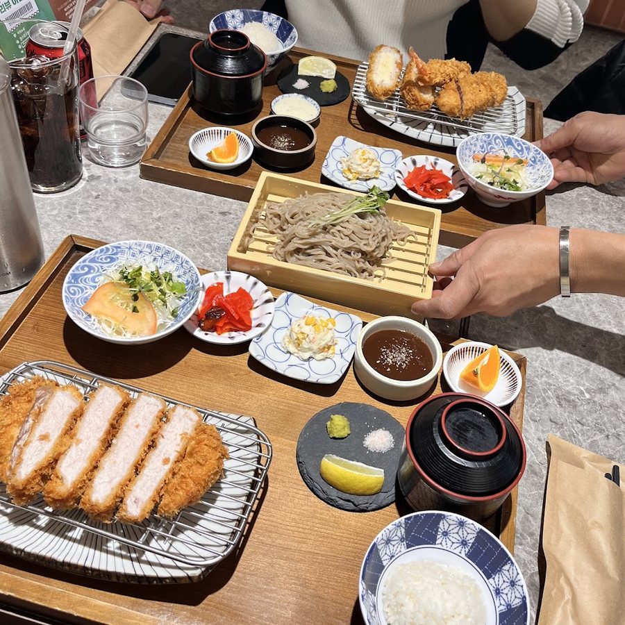 Kasomiya Garosu-gil Main Branch
