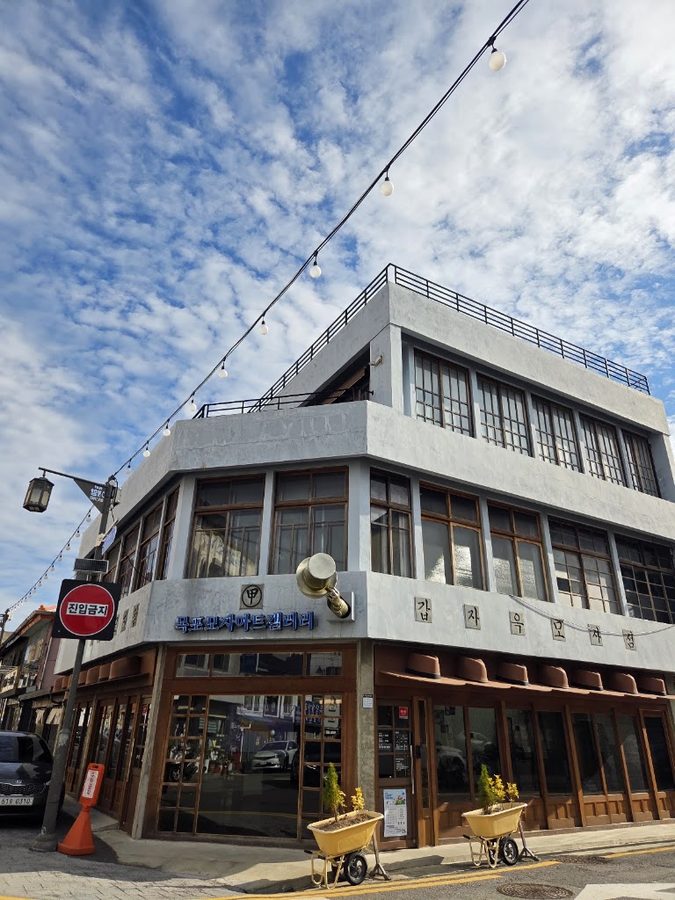 カプチャオク帽子店