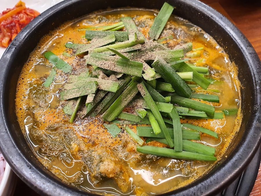Hadong Ureong Chueotang Achasan Branch