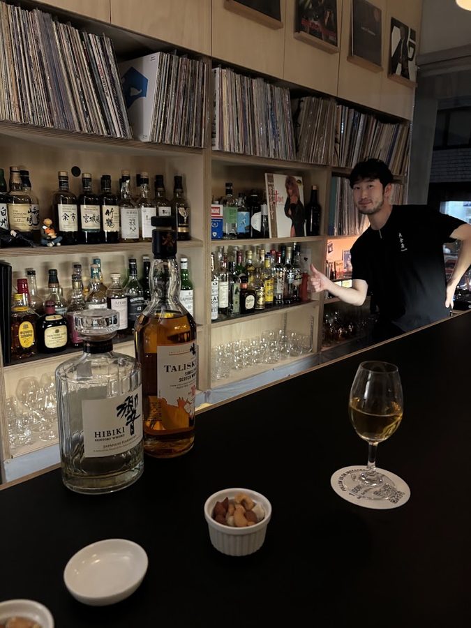 Ōkuraya Vinyl Record Bar