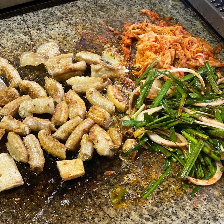 Geonneolmok Sikdang
