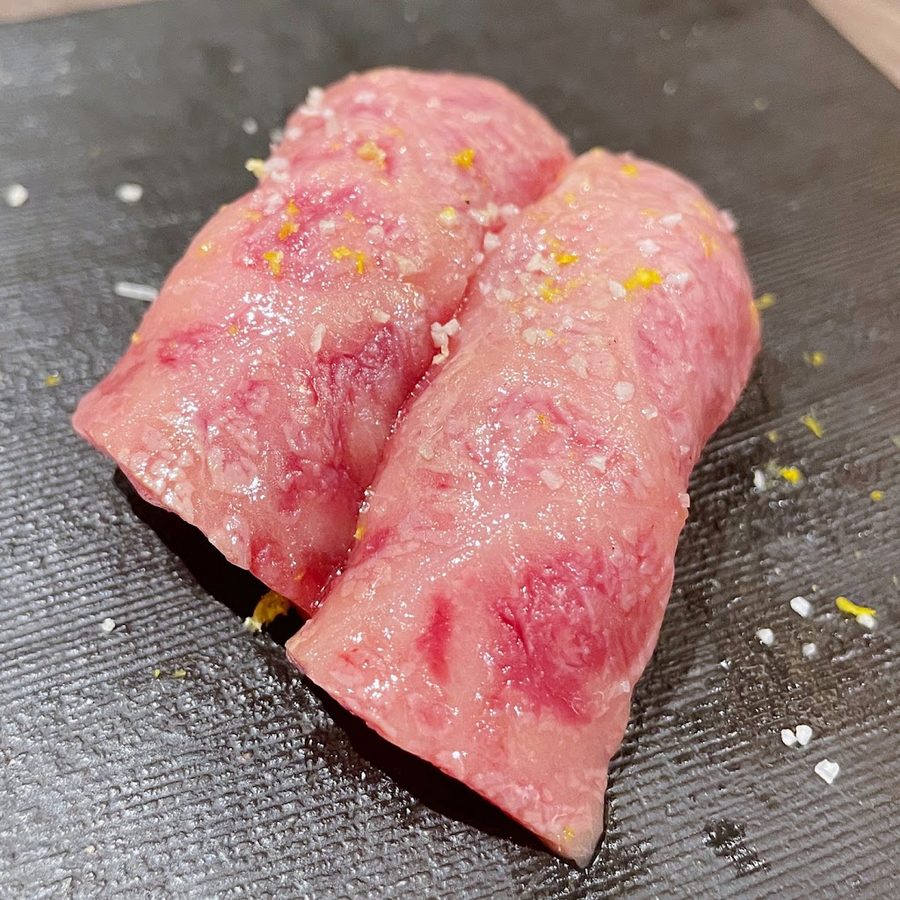 元祖落としだれ焼肉ウルフ