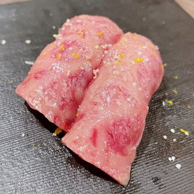元祖落としだれ焼肉ウルフ