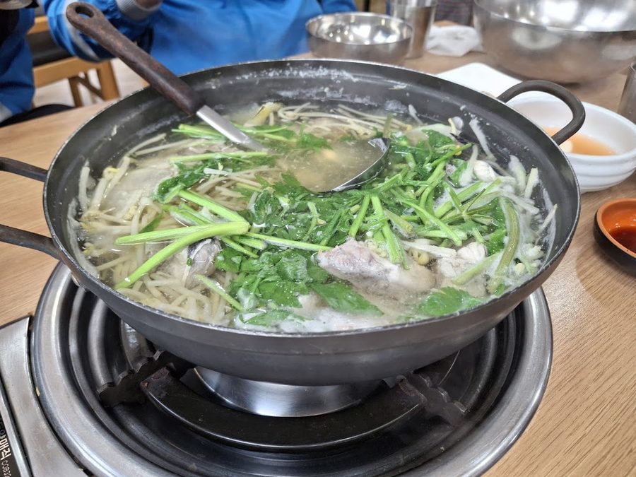 オヤンボゴシクタン