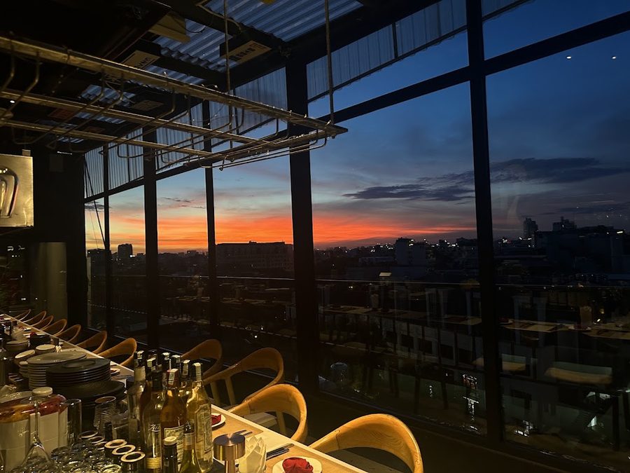 Sky Dining