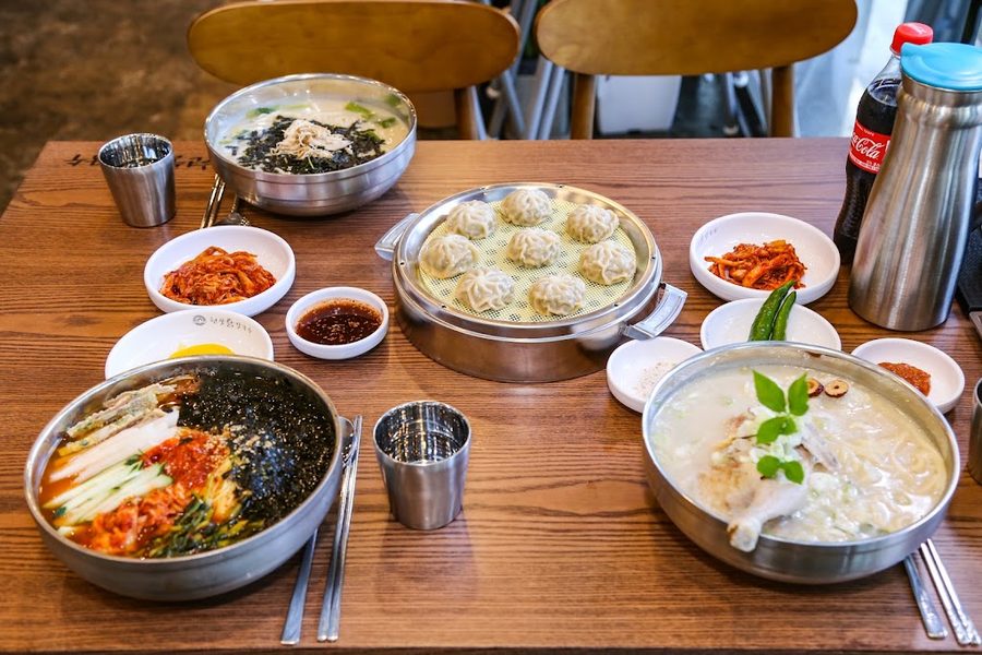 Hyeonpung Chicken Kalguksu - Daegu Branch