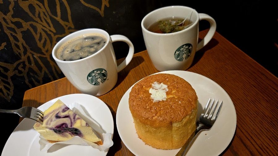 Starbucks Itaewon Station
