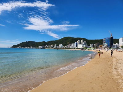 Songjeong Beach
