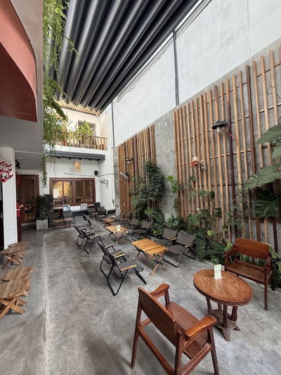 LeCafe Roastery_Branch 01