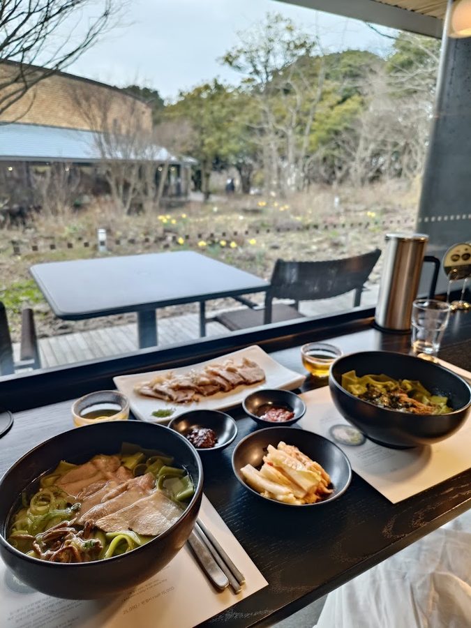 OSULLOC TEA TERRACE MATCHA NOODLE BAR