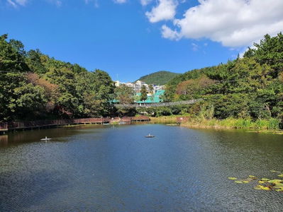 테마호수공원