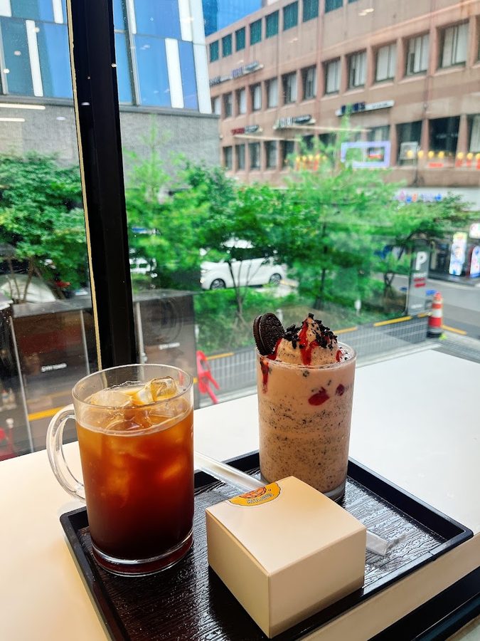 Cheongdam Coffee Sinsa Station Branch