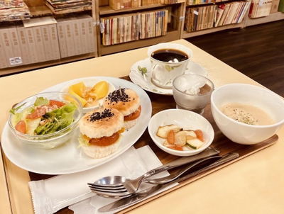 Book Cafe Twentieth Century