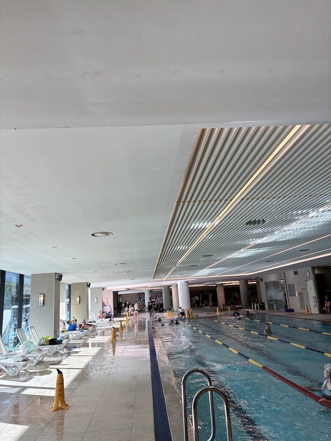 Hyundai Hotel Swimming Pool