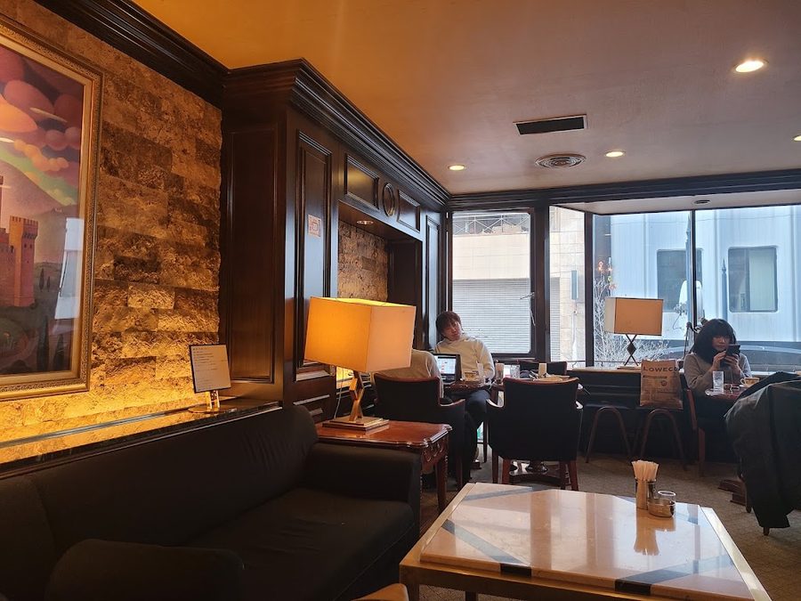 Cafe Eikokuya