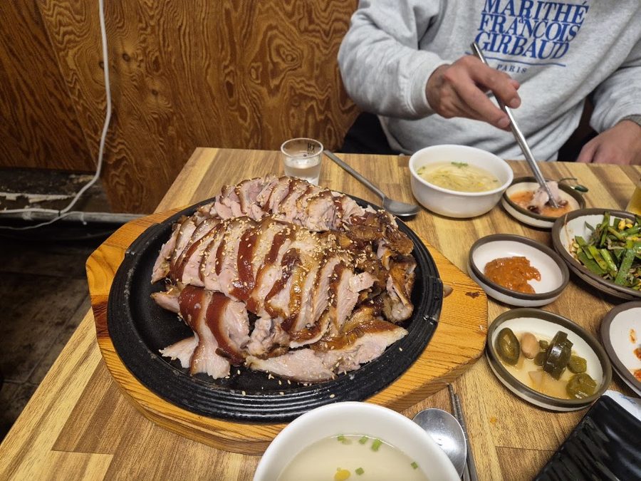 Jangchungdong Yeongyang Jokbal