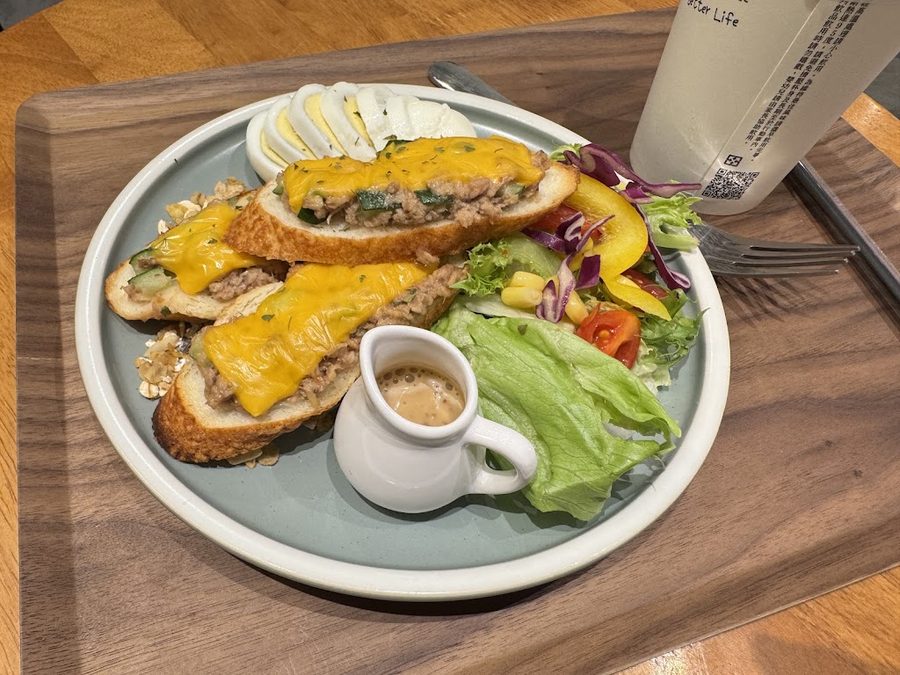 Peter Better Cafe