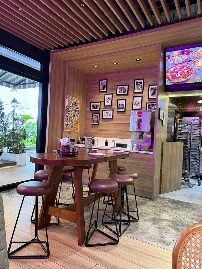 Dough Bros. Pizza & Doughnuts (Gaysorn Amarin - Chitlom)