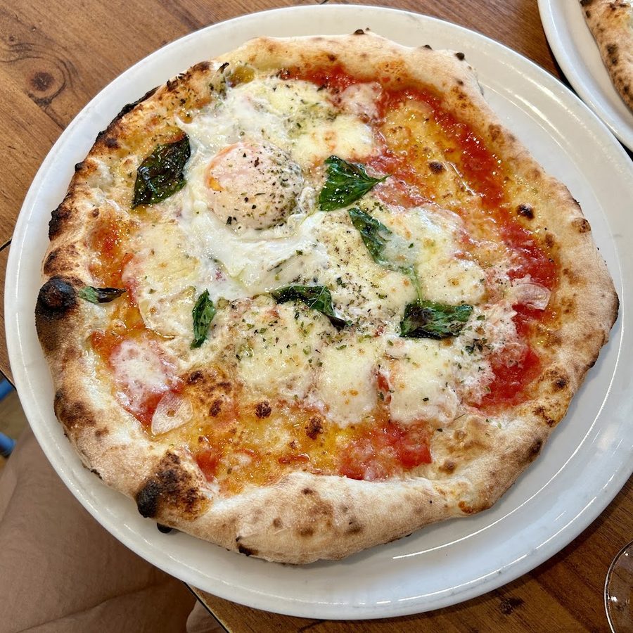 FREY's Famous Pizzeria