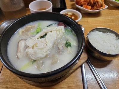 韓村雪濃湯 聖水纛島店