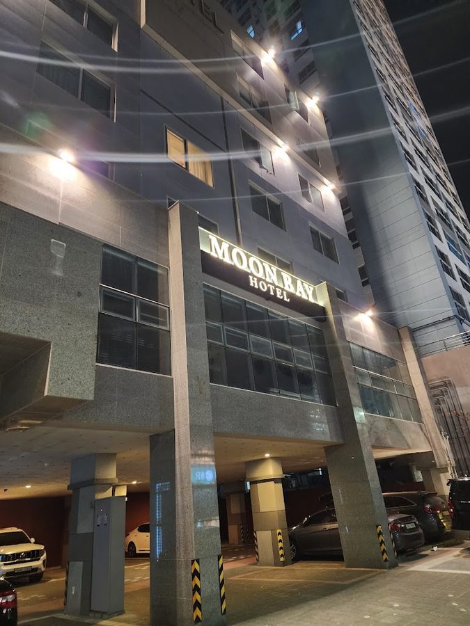 Mango Hotel