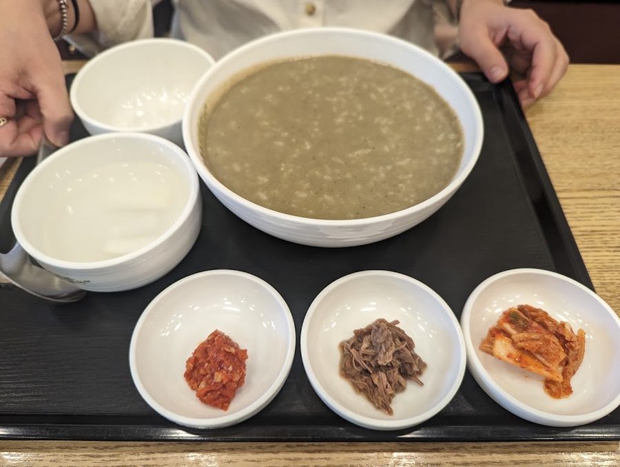 Bonjuk & Bibimbap Mangwon Station Branch
