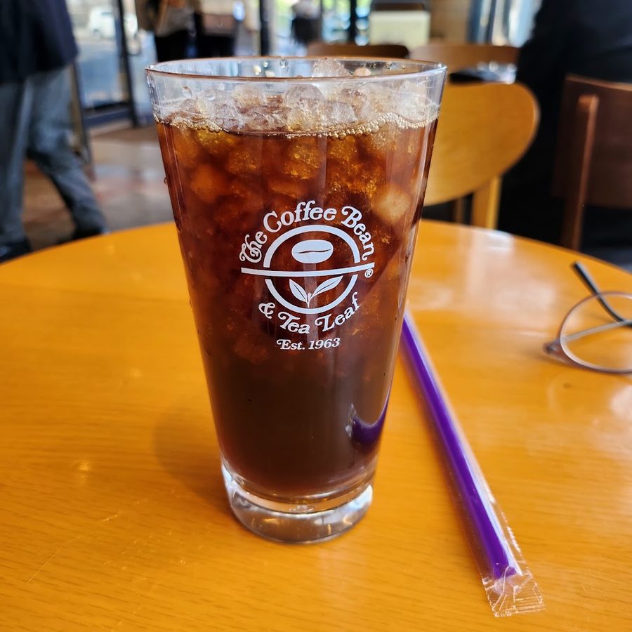 The Coffee Bean & Tea Leaf Yoeuido Full Gospel Church Next