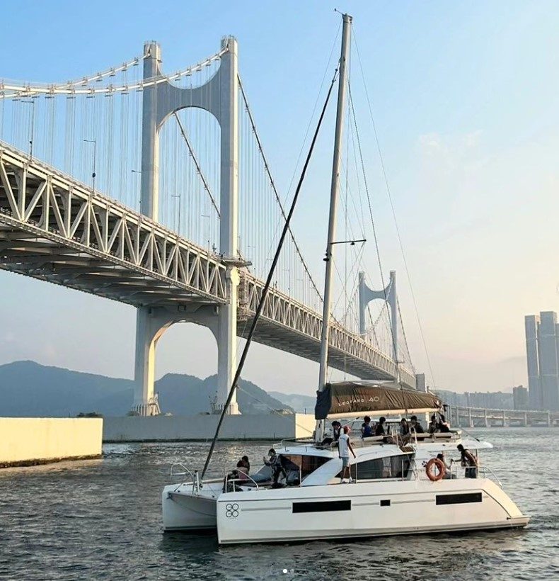 BUSAN YACHT TOUR Gogo Yacht