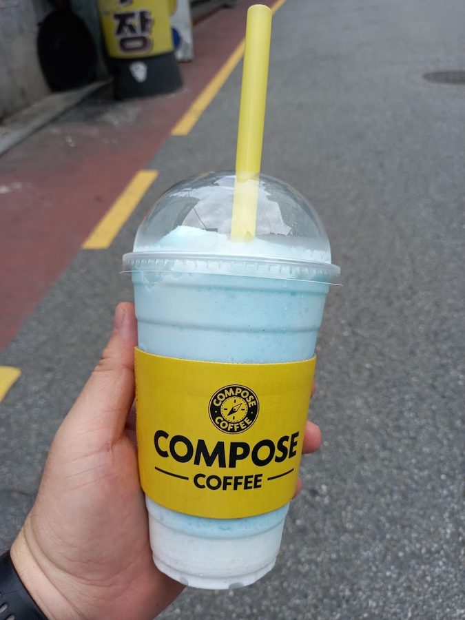 Compose Coffee Sinsa Branch