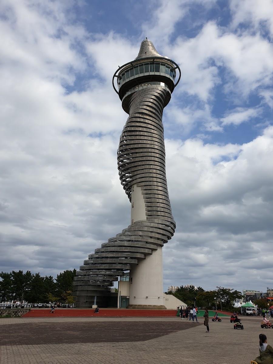 エキスポタワー