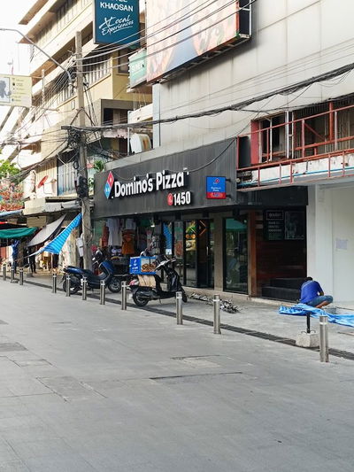 Domino's Pizza - Bang Lamphu