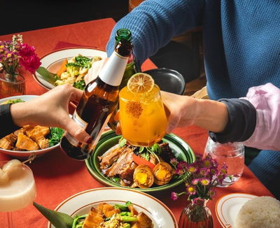 the AM-THAI Williamsburg