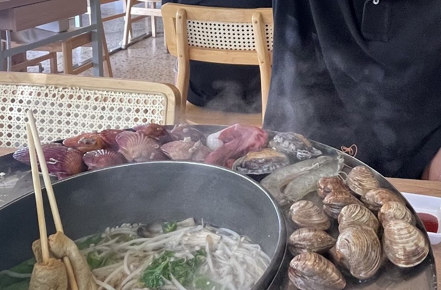 바담칼국수보쌈