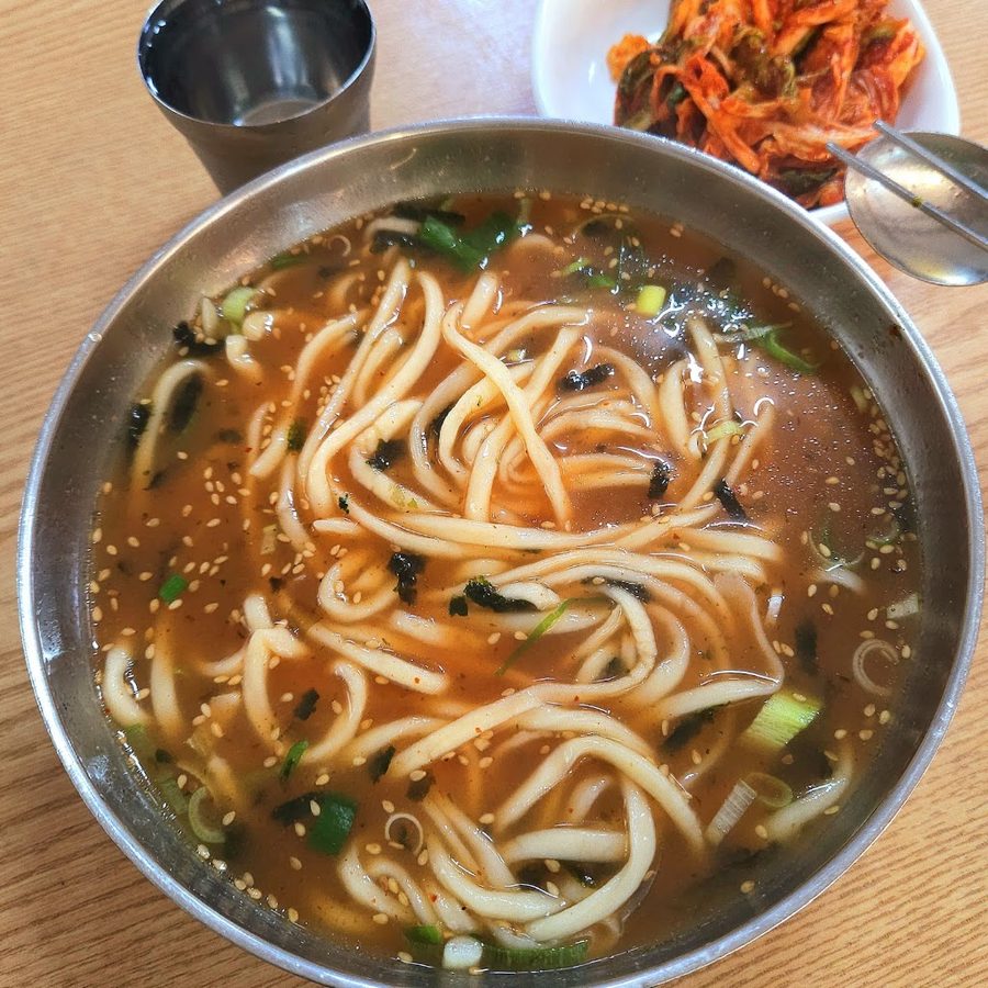 Isak Hongdukkae Kalguksu