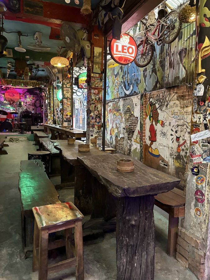 Happy Bar