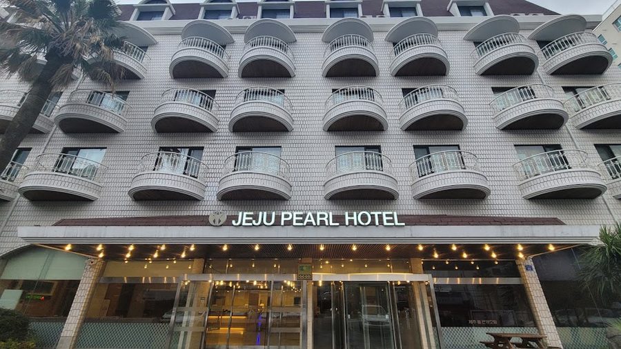 Baume Couture Boutique Hotel