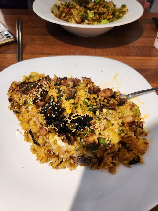 Momo Sikdang