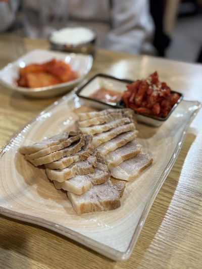 Yukdaejang Seoul Station Branch