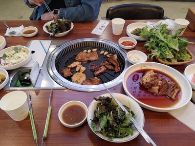 屹立木炭烤肉