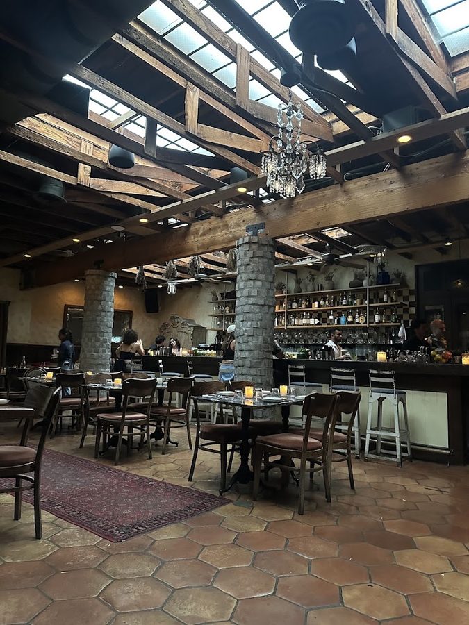 Bacari Silverlake