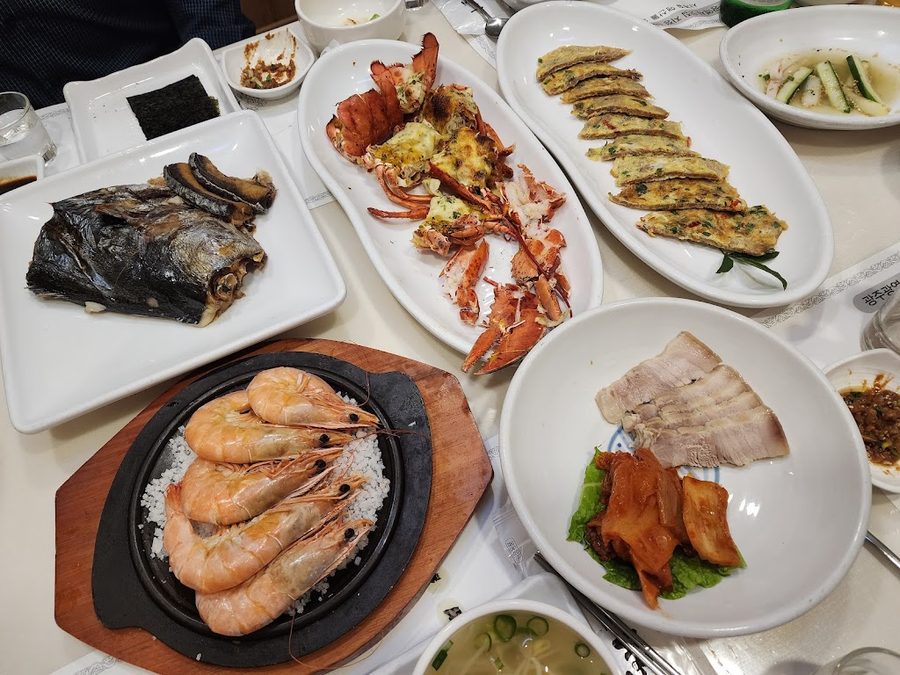 Haedong Live Fish Market