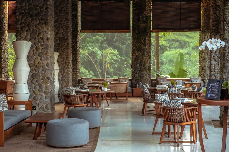 Cabana Lounge